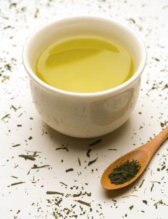 Drinking herbal tea for diabetes 
